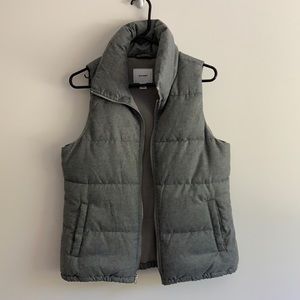 Old Navy Grey Fleece Lined Puffer Vest